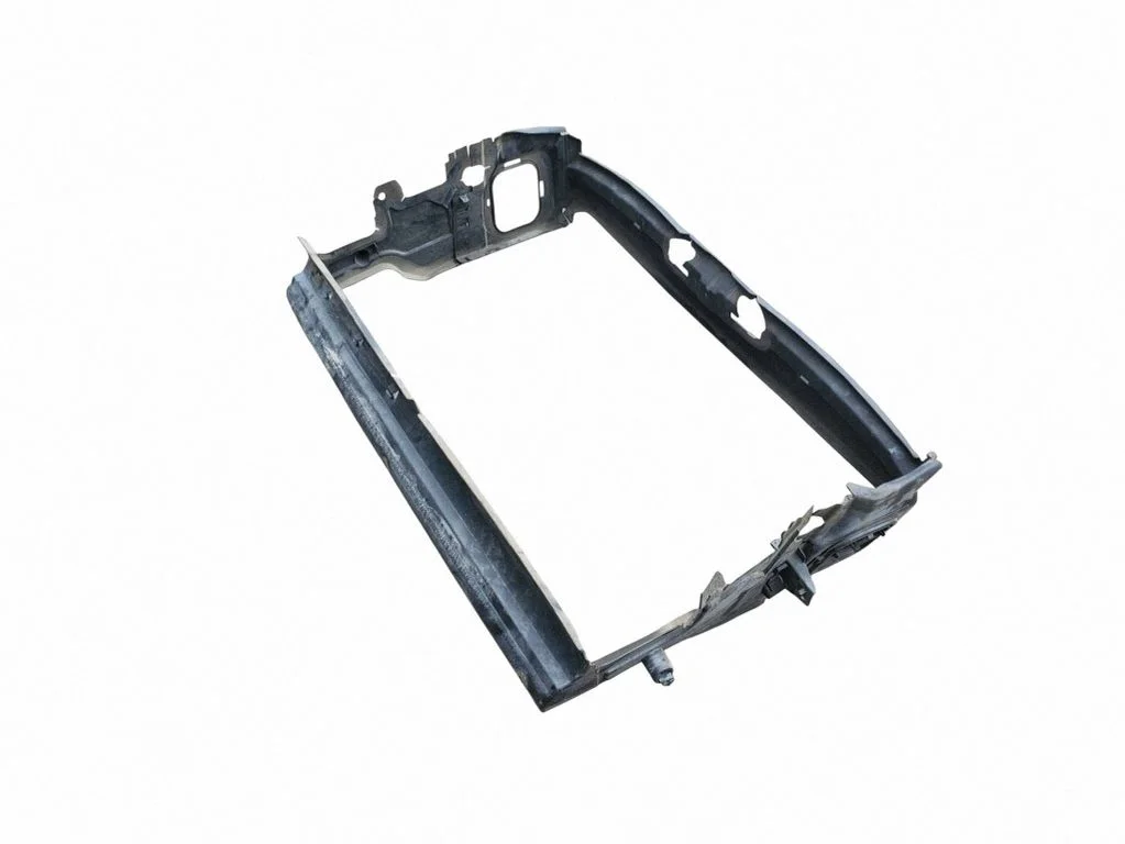 Kierownica powietrza chłodnicy – BMW Seria 5 G30 G31 G38 (2016-)