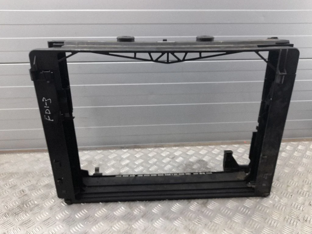 Radiatoru panelis 7599666
