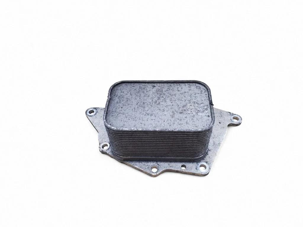 Motora eļļas radiators 8585236