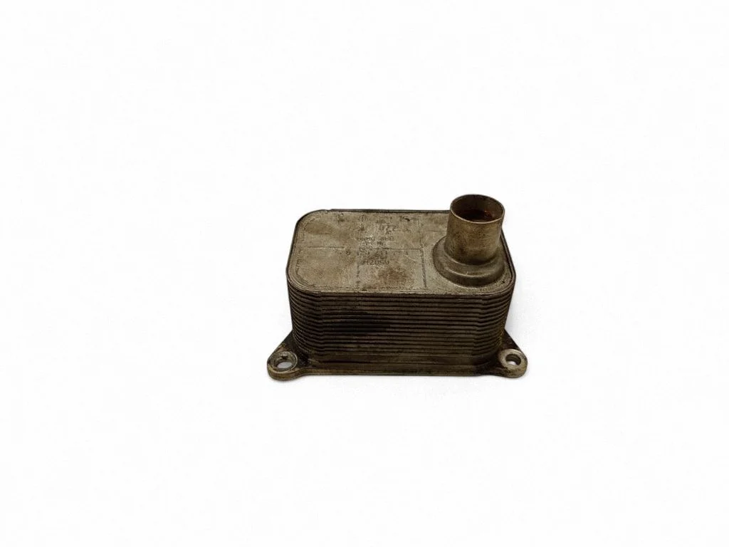 Motora eļļas radiators 06J117021Q