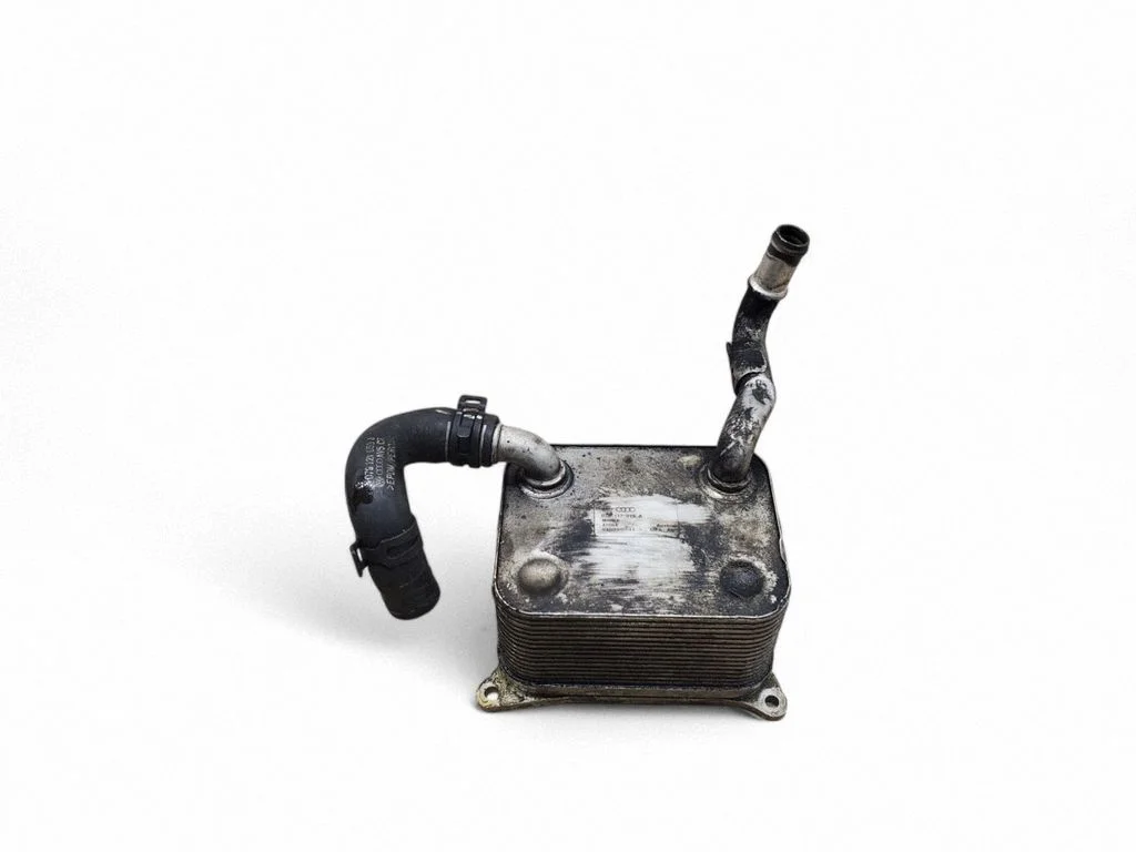 Engine oil radiator – Audi A8 S8 D4 4H (2010-2016)
