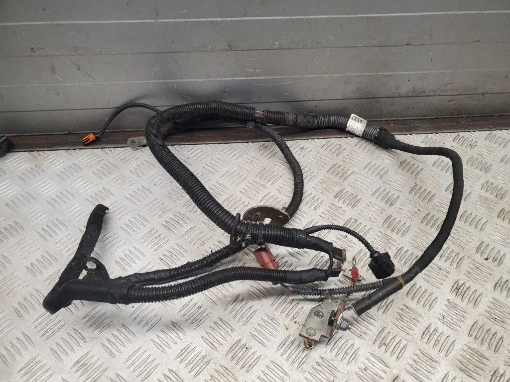 Wires (generator/alternator) – Audi Q5 SQ5 FY (2017-2025)