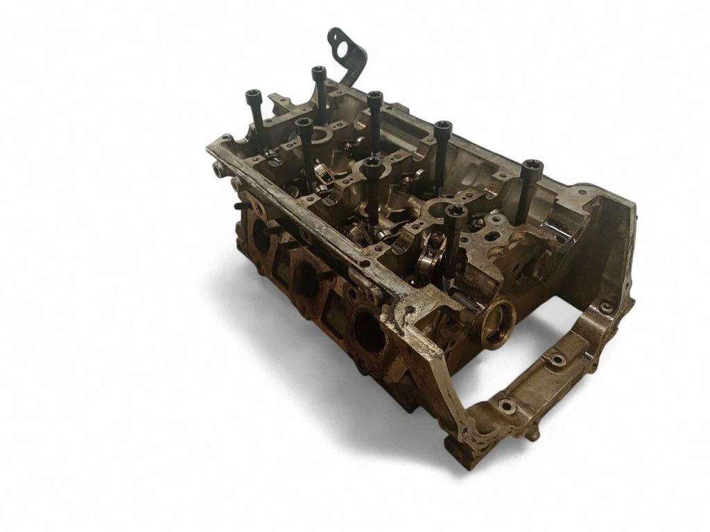 Dzinēja galva 06E103403A