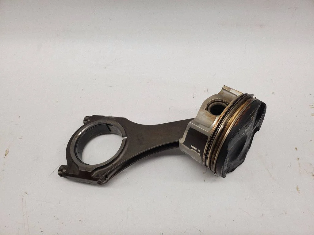 Piston 113350