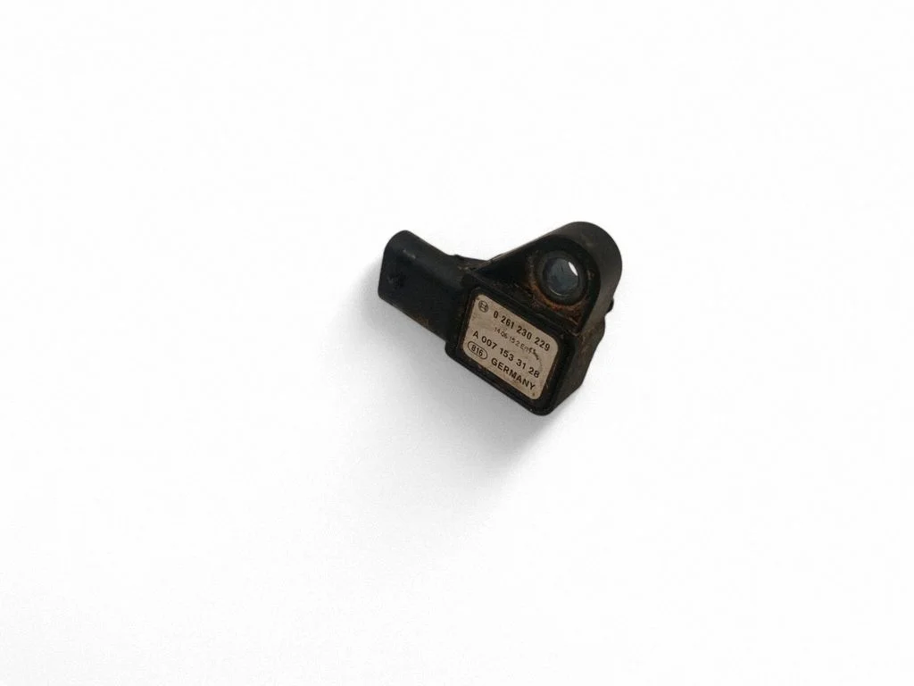 Air pressure sensor A0071533128