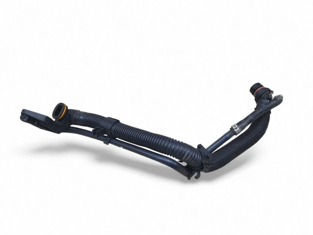 Kartera ventilācijas šļūtene 06L103213N