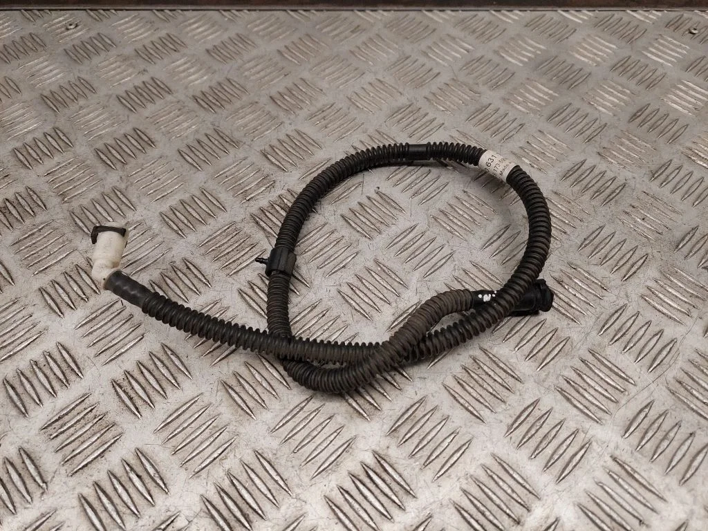Kartera ventilācijas šļūtene 97063112902