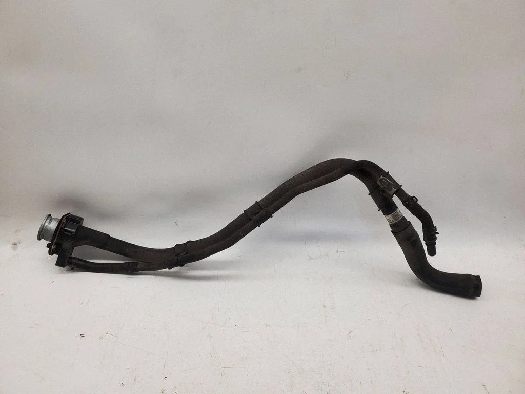 Fuel tank filler neck pipe 31030J9500