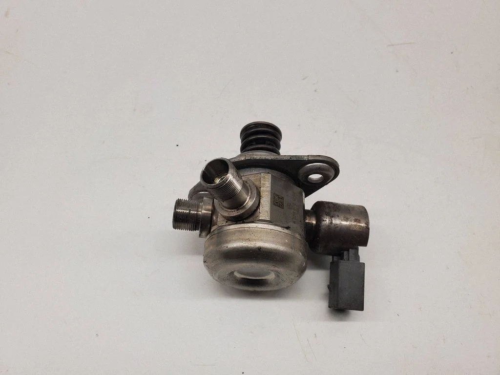 Fuel injection high pressure pump – Mercedes-Benz GLS-Class X166 (2015-2019)