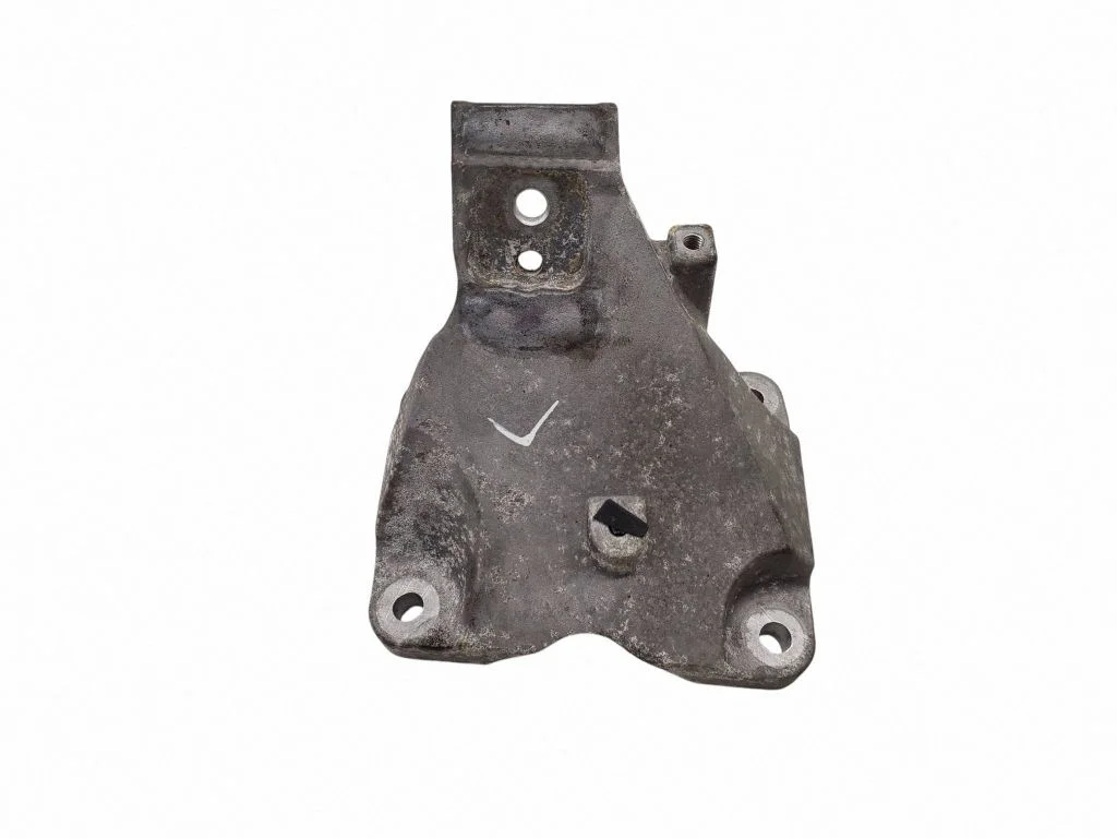 Engine mounting bracket HK836061AA