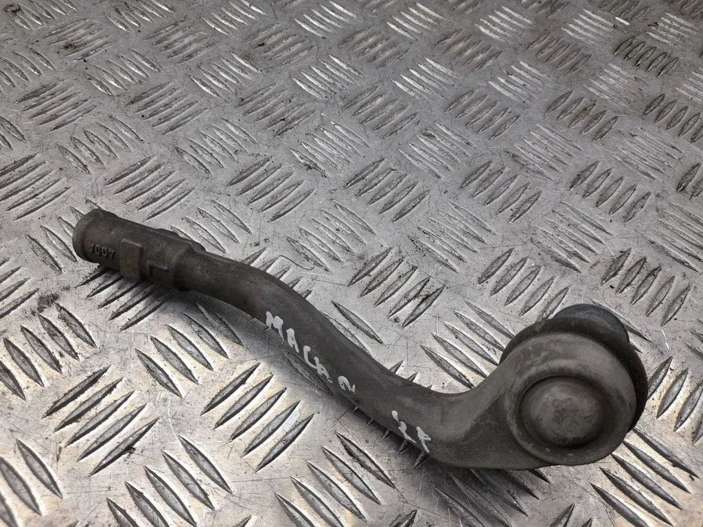 Steering tie rod end – front left