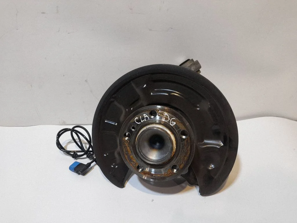 Rear wheel hub spindle/knuckle – Mercedes-Benz CLA-Class C117 X117 W117 (2013-2019)