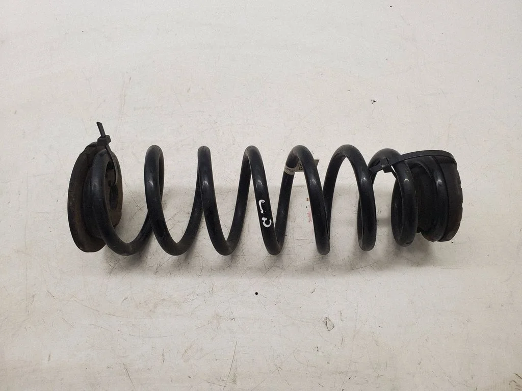 Rear coil spring 55330J9DB0