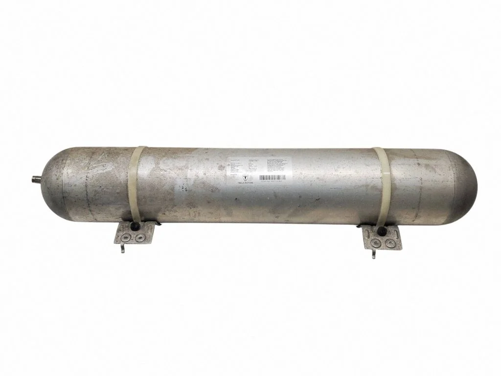 Zbiornik powietrza zawieszenia pneumatycznego – Tesla Model X (2015-)