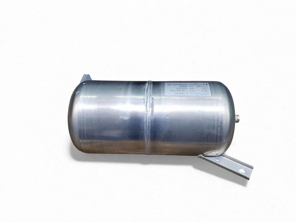 Air suspension tank/reservoir – Mercedes-Benz CLS-Class C218 X218 (2011-2017)