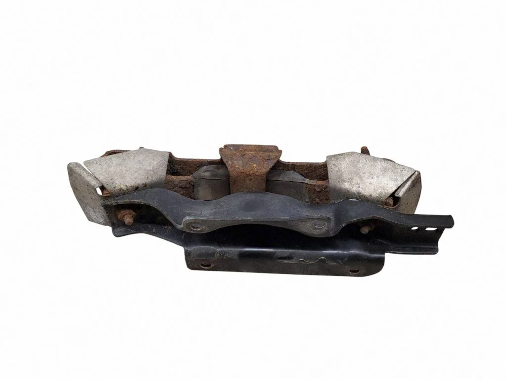 Gearbox mounting bracket – Dodge RAM 1500 DS (2009-)