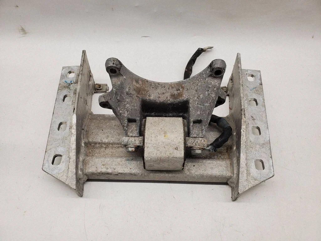 Ātrumkārbas stiprinājuma kronšteins A2312401002