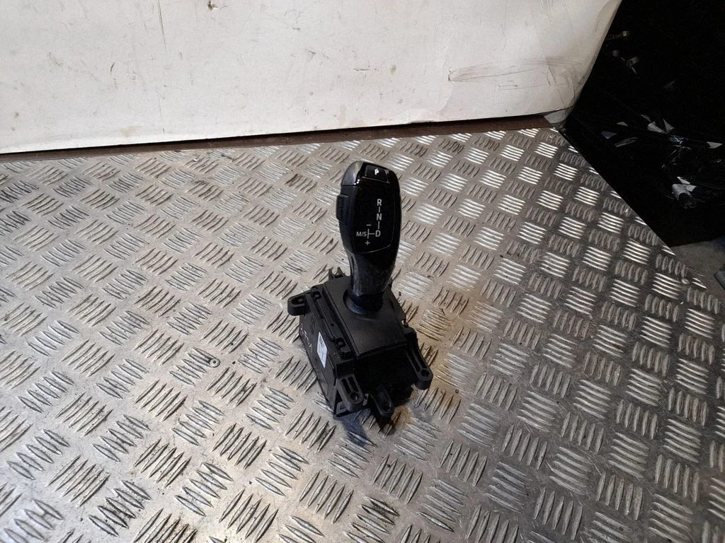 Gear shift lever – BMW 7 Series F01 F02 F03 F04 (2008-2016)