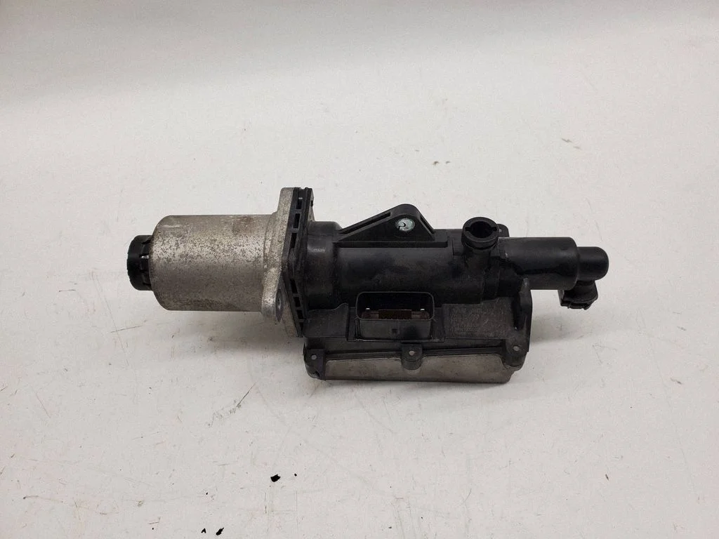 Clutch master cylinder 7L0142060B