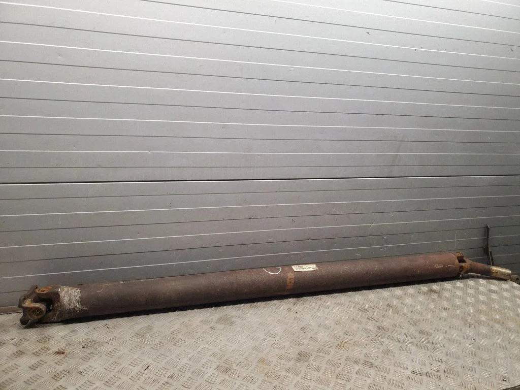 Rear driveshaft/prop shaft P68034653AC