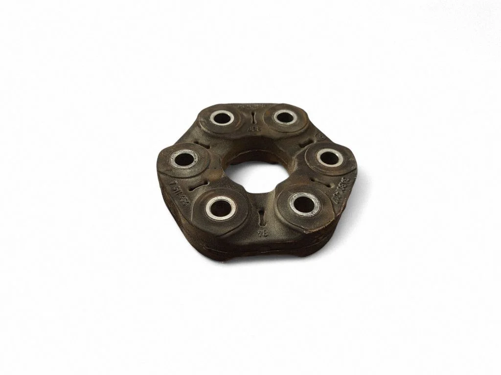 Rear prop shaft donut coupling/joint