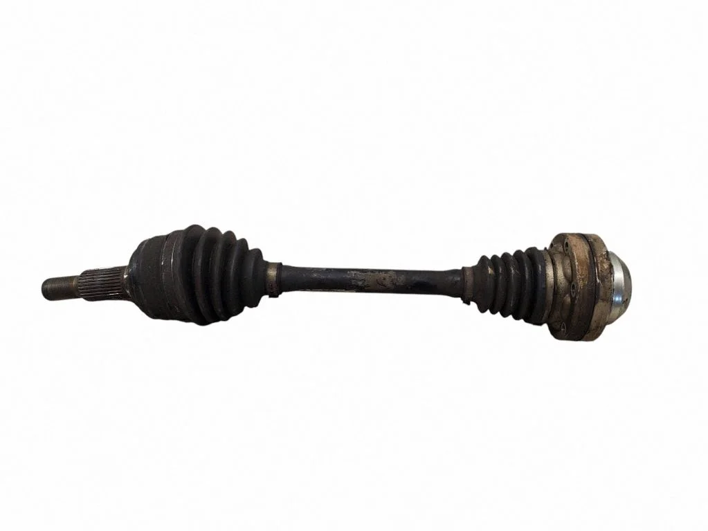 Front driveshaft 7P5407271B