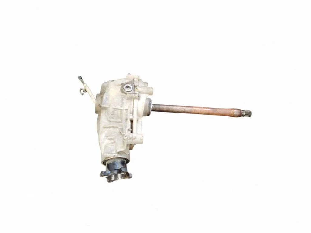 Gearbox transfer box case 84008352