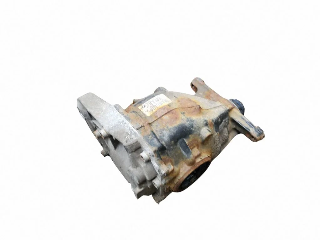 Aizmugurējais reduktors 7636992