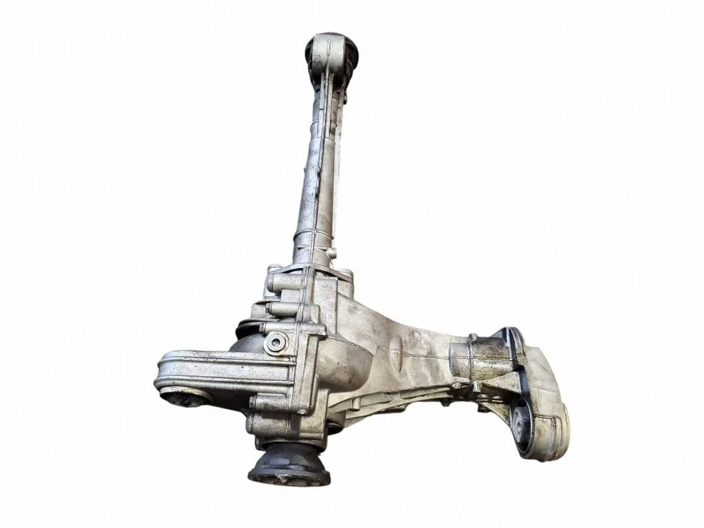 Front differential 95834901101