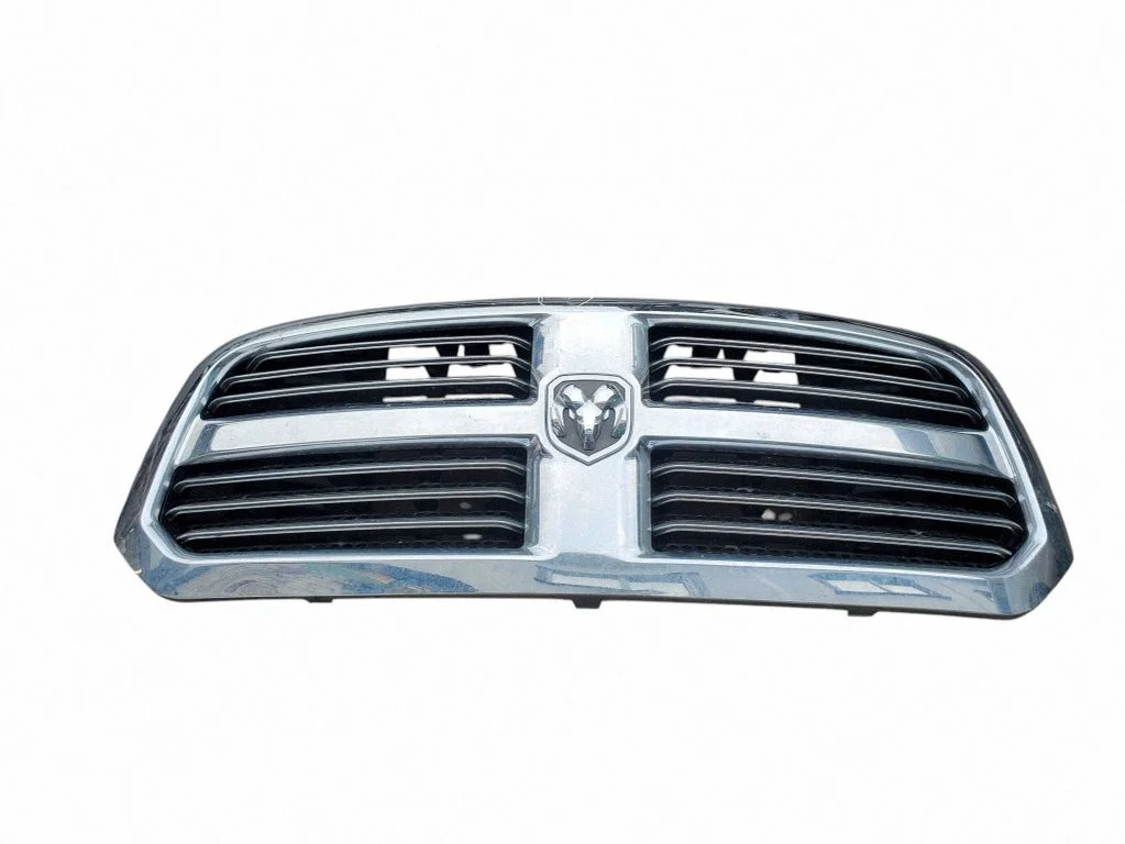 Front bumper upper radiator grill – Dodge RAM 1500 DS (2009-)
