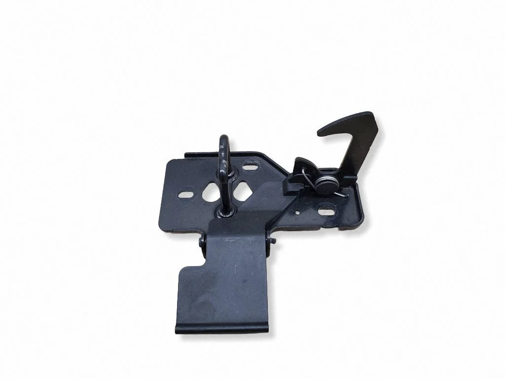 Engine bonnet/hood lock/latch loop/hook – Porsche Cayenne (92A) (2010-2017)