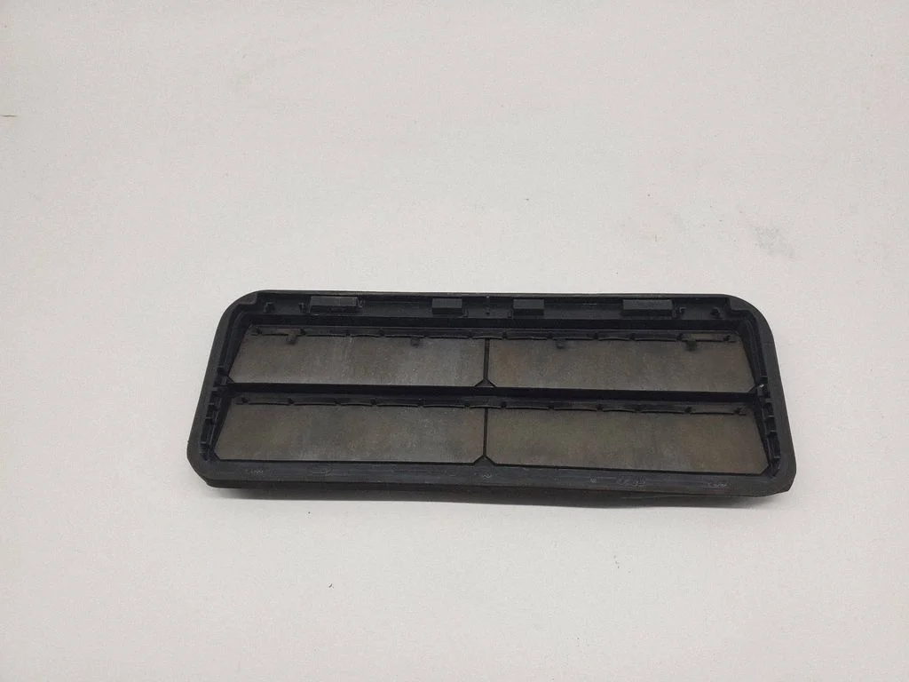 Ventilācijas režģis – Ford Explorer VI (2019-)