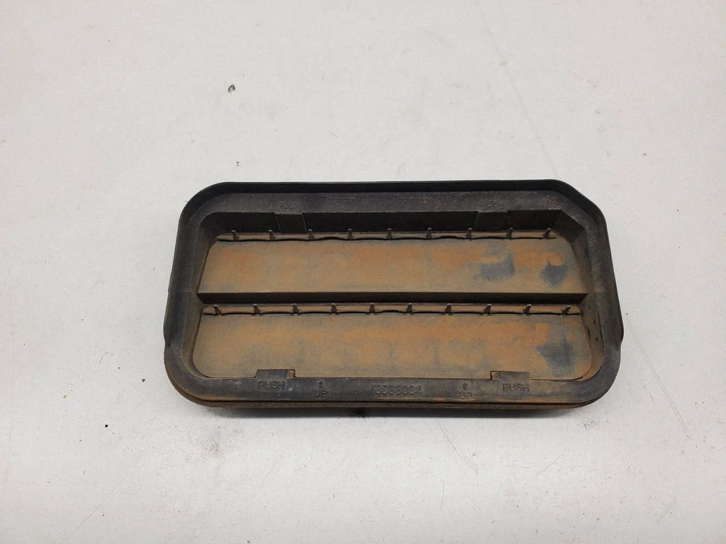 Ventilatsioonirest – Cadillac XT6 (2019-)