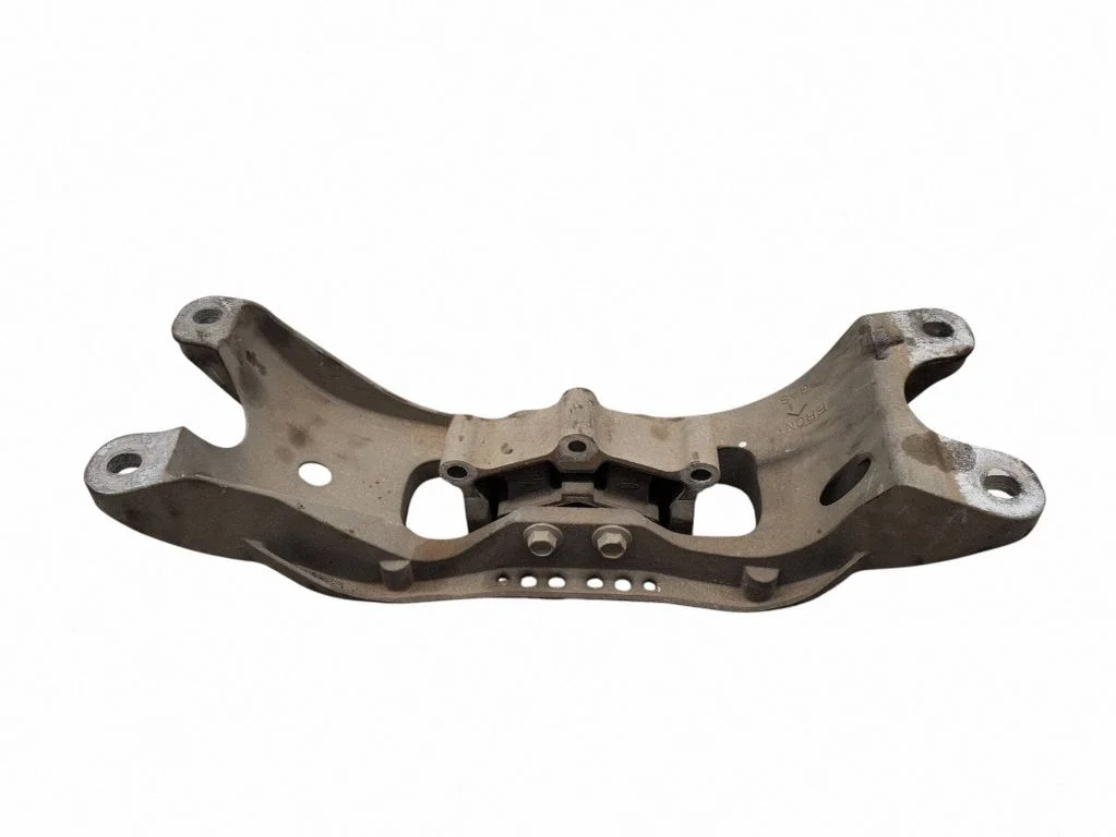 Gearbox mount L1M36068AG