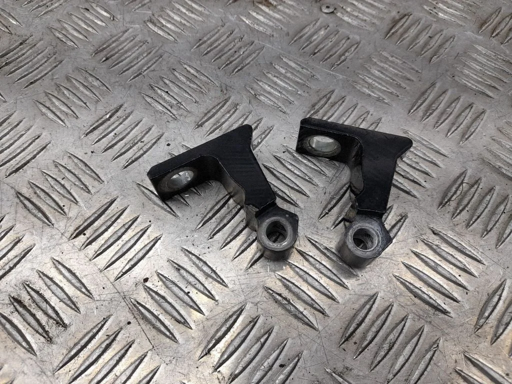 Front door lower hinge 8K0831401A