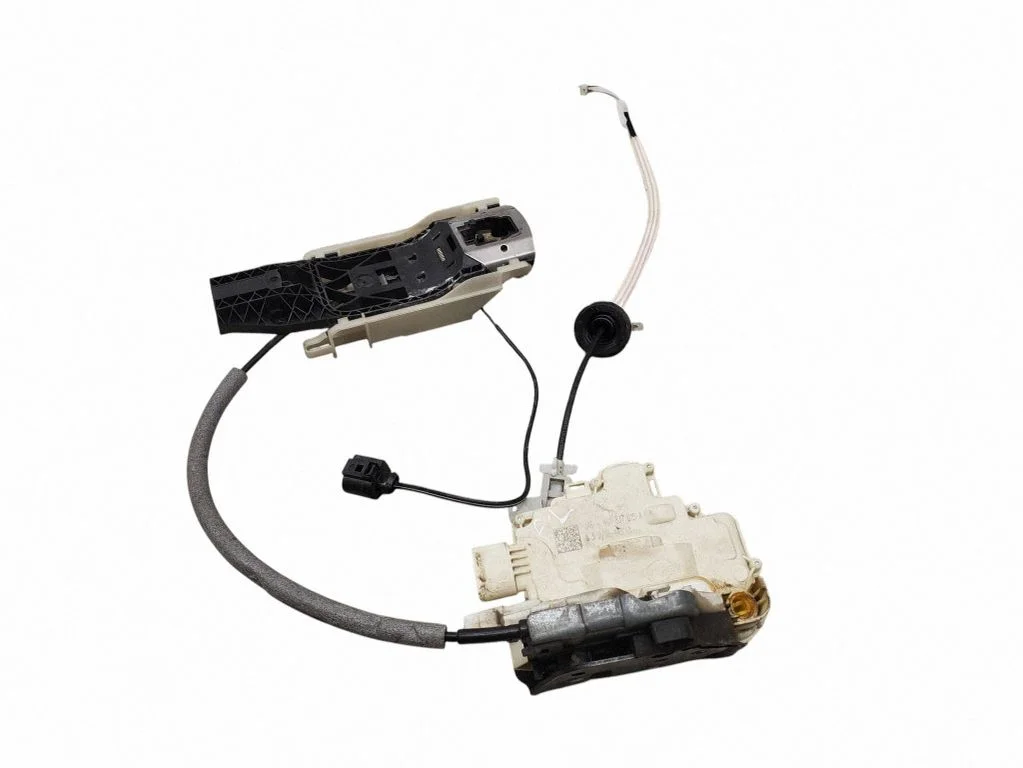 Zamek drzwi przednich 4G1837015A