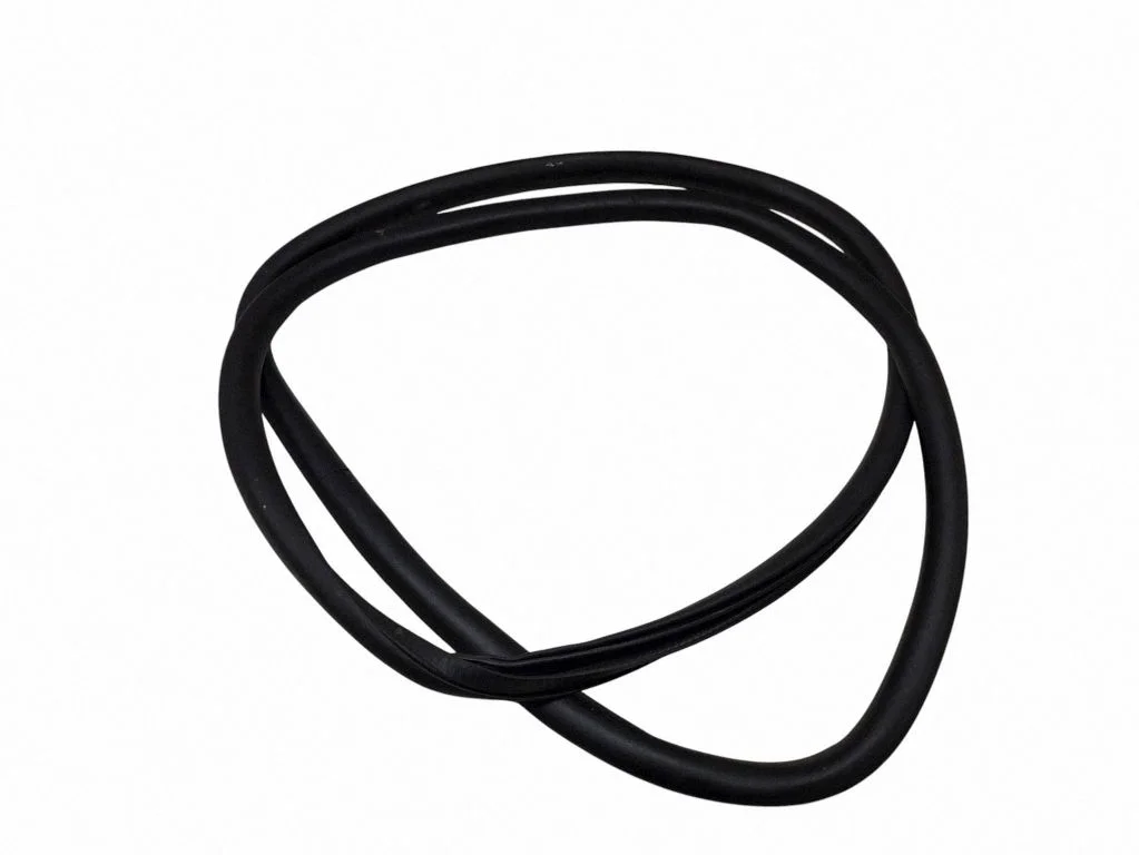 Front door rubber seal – Ford Explorer VI (2019-)
