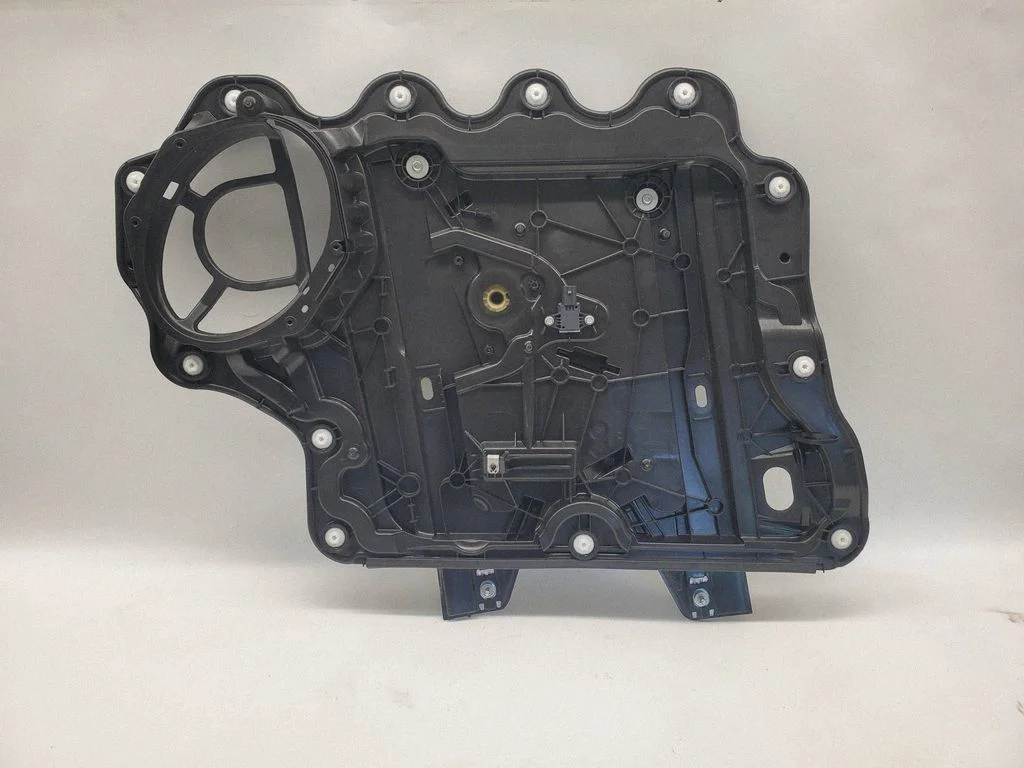 Esiukse aknatõstuk ilma mootorita – Ford Explorer VI (2019-)