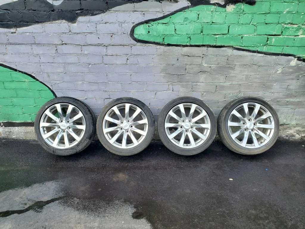 R17 valuvelg (-veljed) 84237890