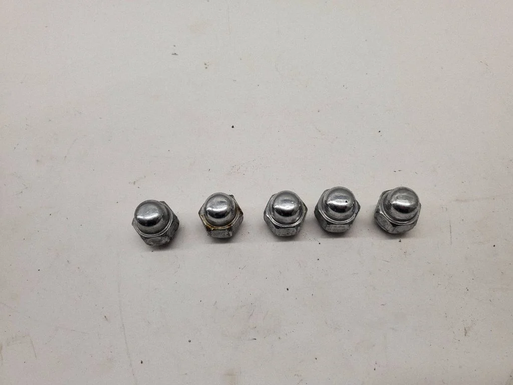 Nuts/bolts