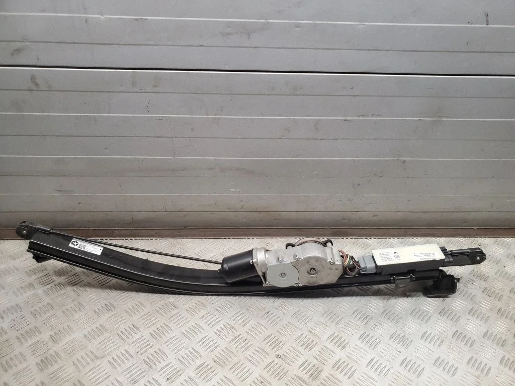 Sliding door motor assembly 68225094AE
