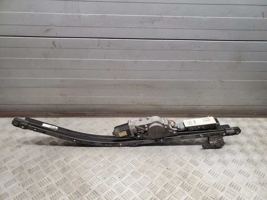 Sliding door motor assembly 68186017AFA