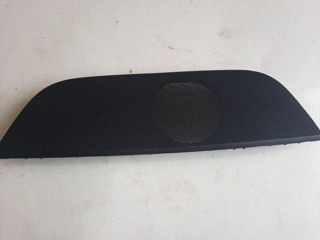 Dash center speaker frame 8U1857735