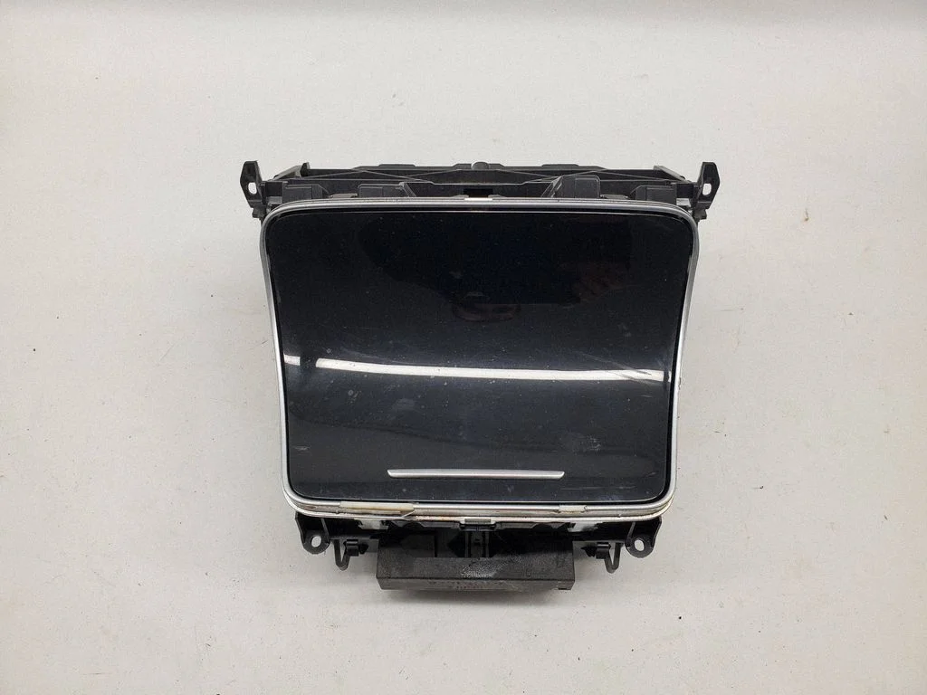 Pelnutrauks panelī A2056800310