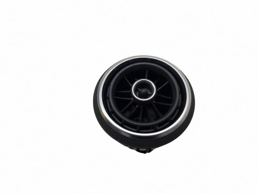 Sānu gaisa restītes 8V0820901B