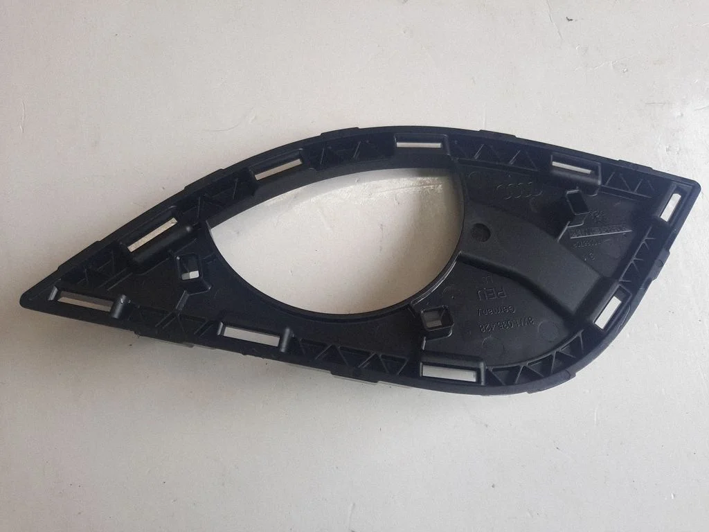 Sāna skaļruņa rāmītis 8W1035428