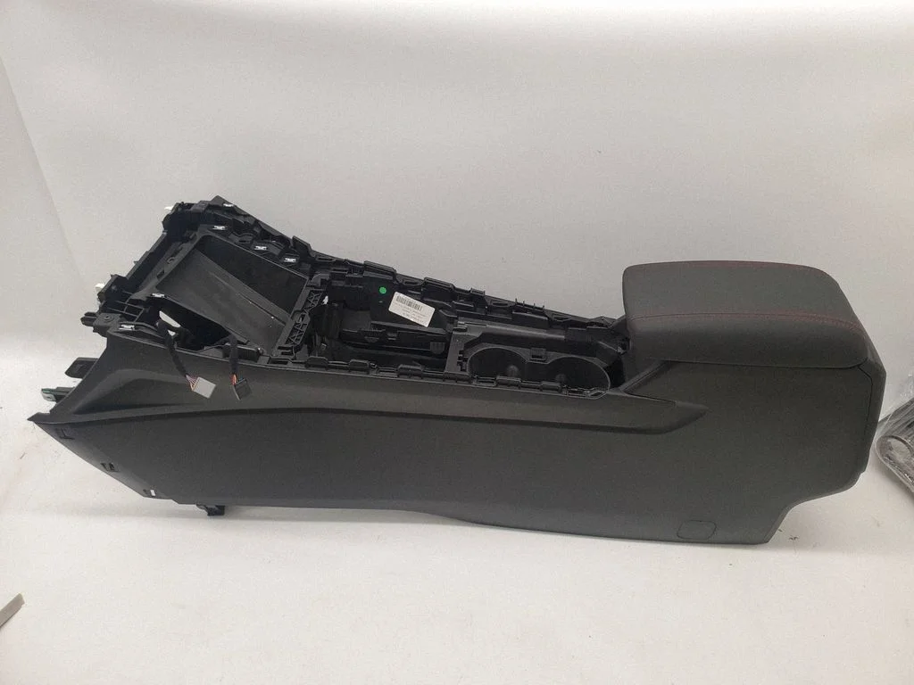 Center console 01561758010