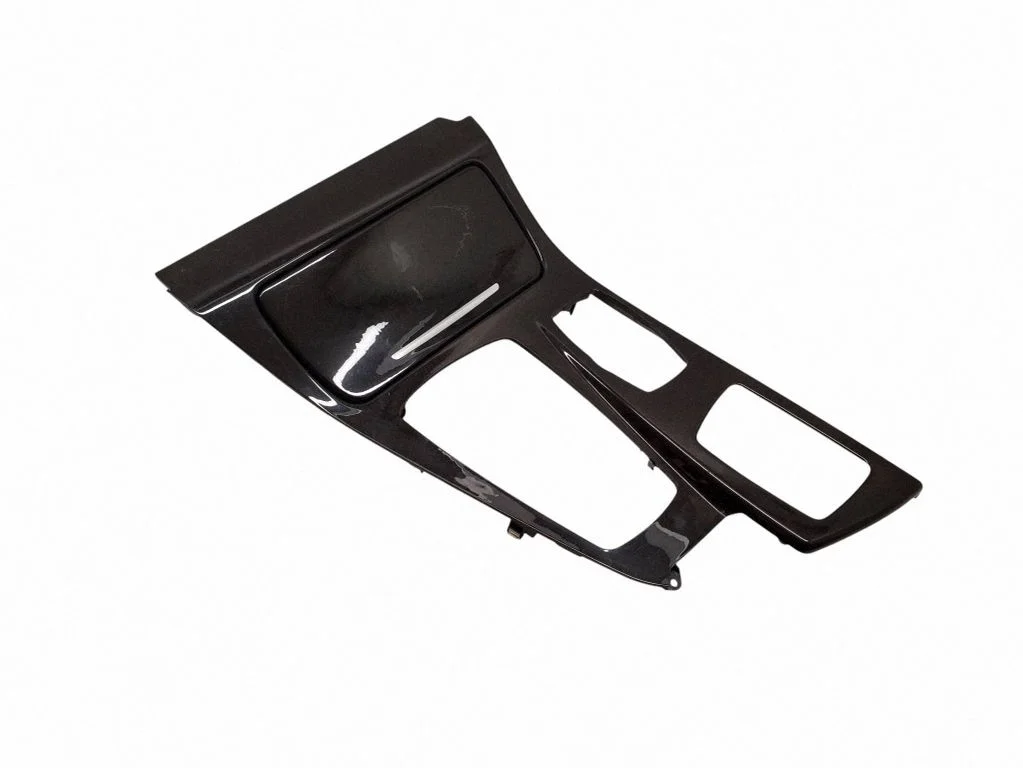 Gear shifter surround trim plastic 9206389