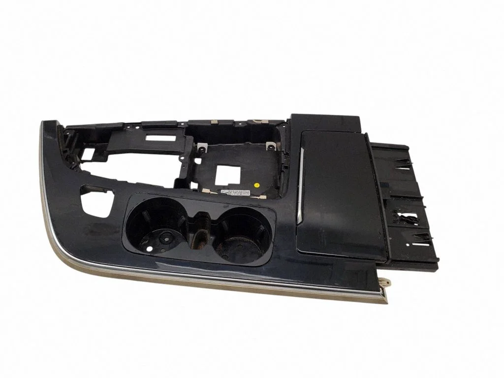 Pārnesumu pārslēga sviras apdare (plastmasas) 4M1863273