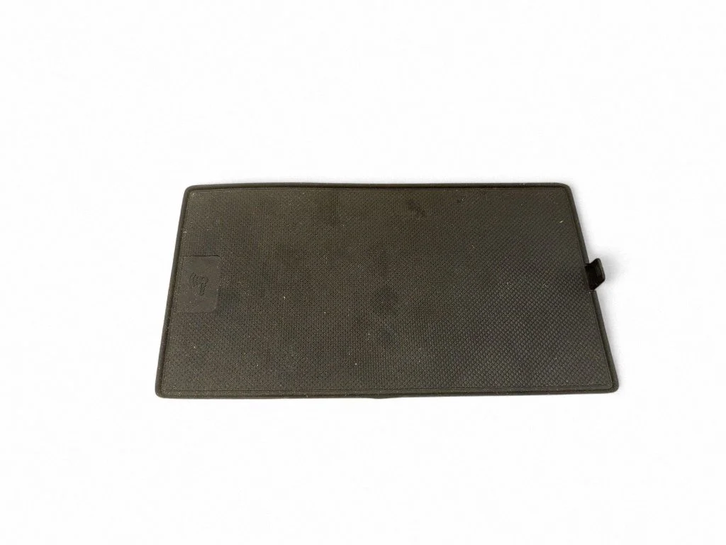 Glove box pad – Audi A4 S4 B9 (2015-2019)